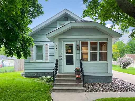 Eau Claire, WI: 1421 Lyndale Avenue