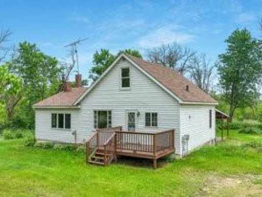 Mondovi, WI: S 11850 State Road 37 