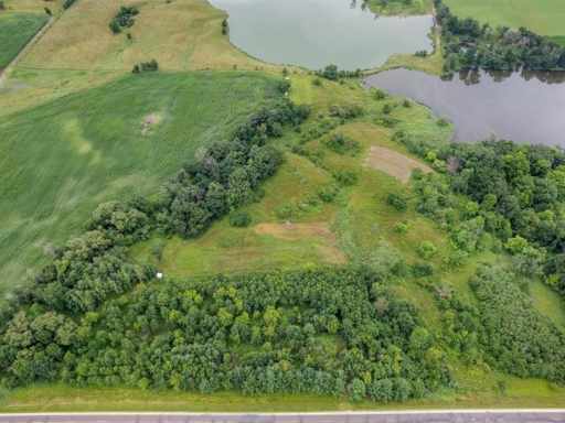 Emerald, WI: 20 acres County Road