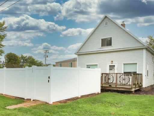 Abbotsford, WI: 312 3rd Street