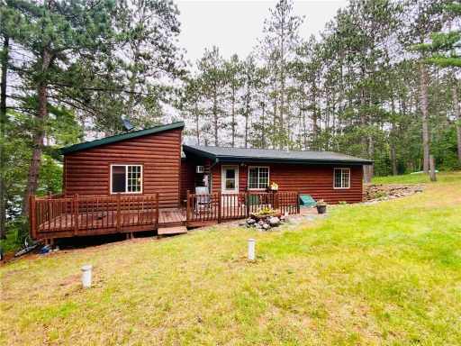 Minong, WI: N13672 Faye Drive