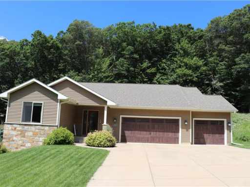 Eau Claire, WI: 4208 Bennington Court