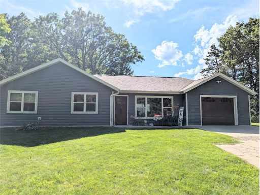 Cadott, WI: 6992 270th Street