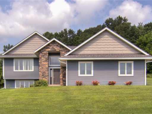 Menomonie, WI: N4963 565th Street