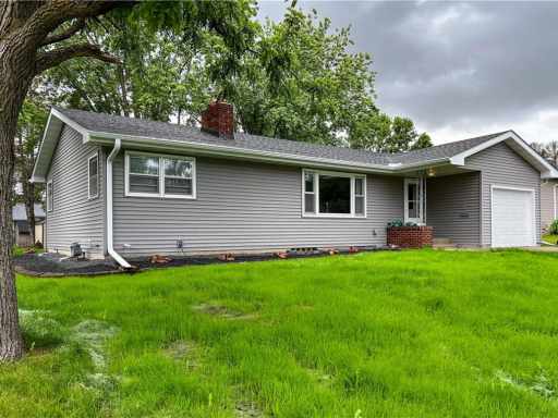 Rice Lake, WI: 1204 Lee Street