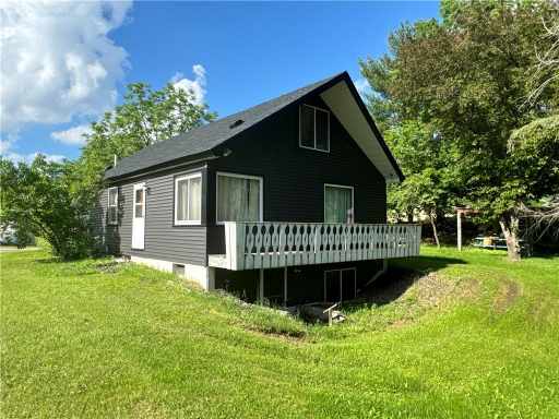 Eureka, WI: 2261 Beede Lake Trail 