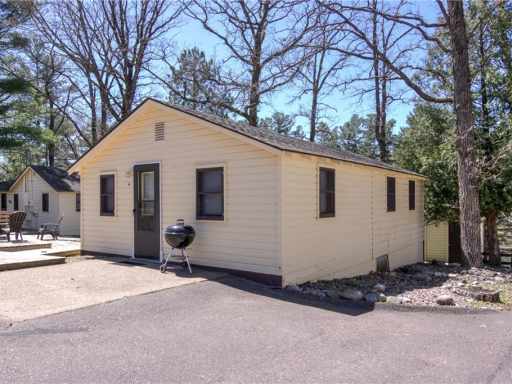 Chetek, WI: 1022 24 1/2 25th Street