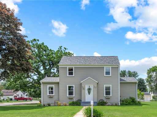 Chippewa Falls, WI: 241 Second Avenue