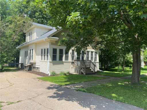 Menomonie, WI: 1215 8th Street