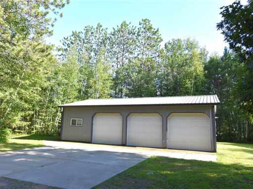 Holcombe, WI: 27947 290th Avenue