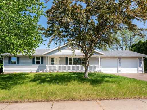 Altoona, WI: 436 Saxonwood Road