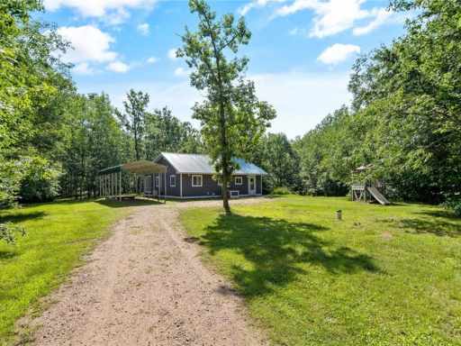 Shell Lake, WI: 24216 Williams Road