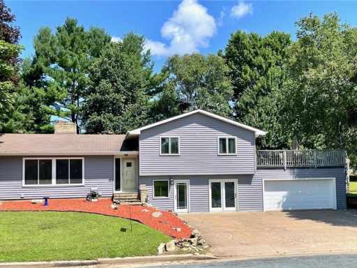 Menomonie, WI: 1513 5th Avenue