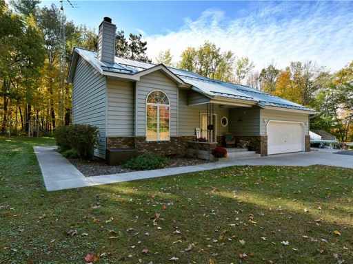 Cameron, WI: 1617 20th Avenue