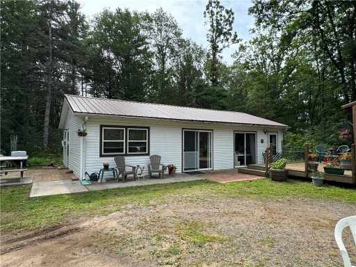 Stone Lake, WI: N 5780 Division Avenue