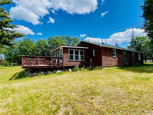 Gordon, WI: 7113 County Road T 