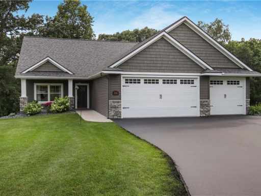 Altoona, WI: 2389 Augusta Court