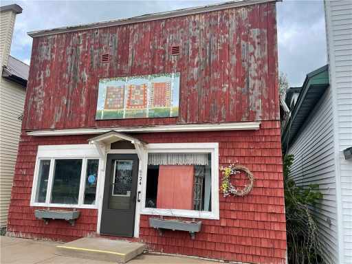 Butternut, WI: 124 Main Street