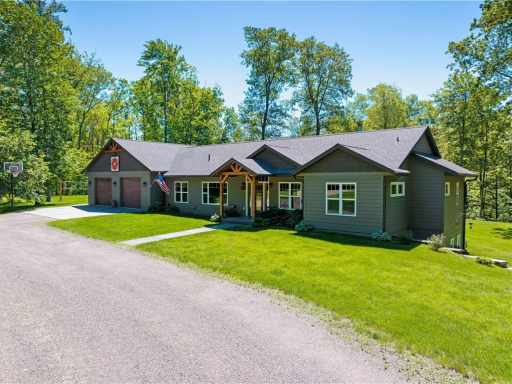 Shell Lake, WI: W8775 Sand Road