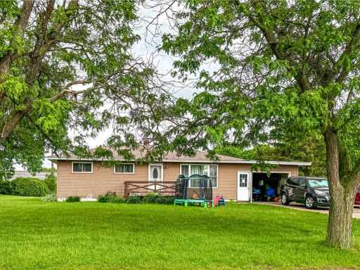 Independence, WI: 35918 Ash Street