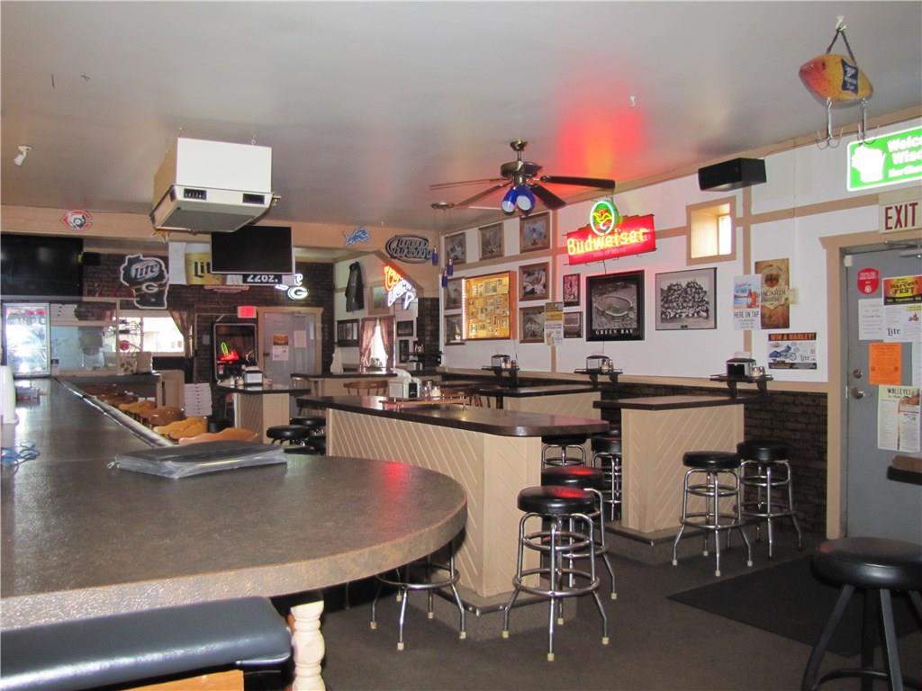 B & B Bar And Grill | Chetek Commercial Property