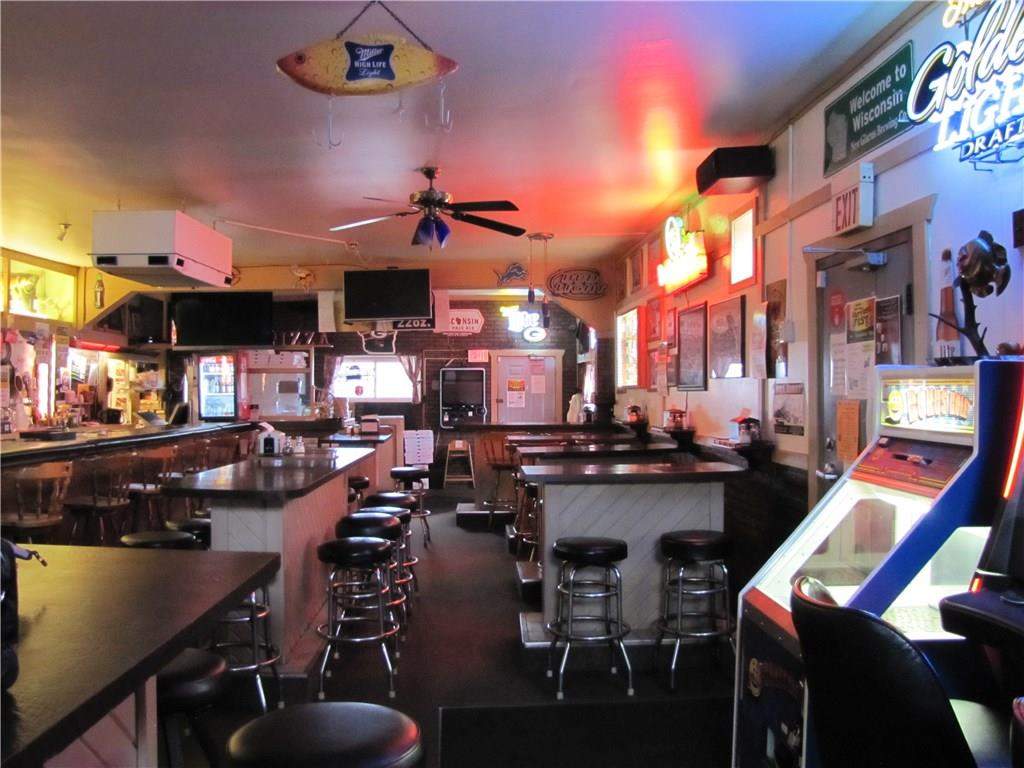 B & B Bar And Grill | Chetek Commercial Property